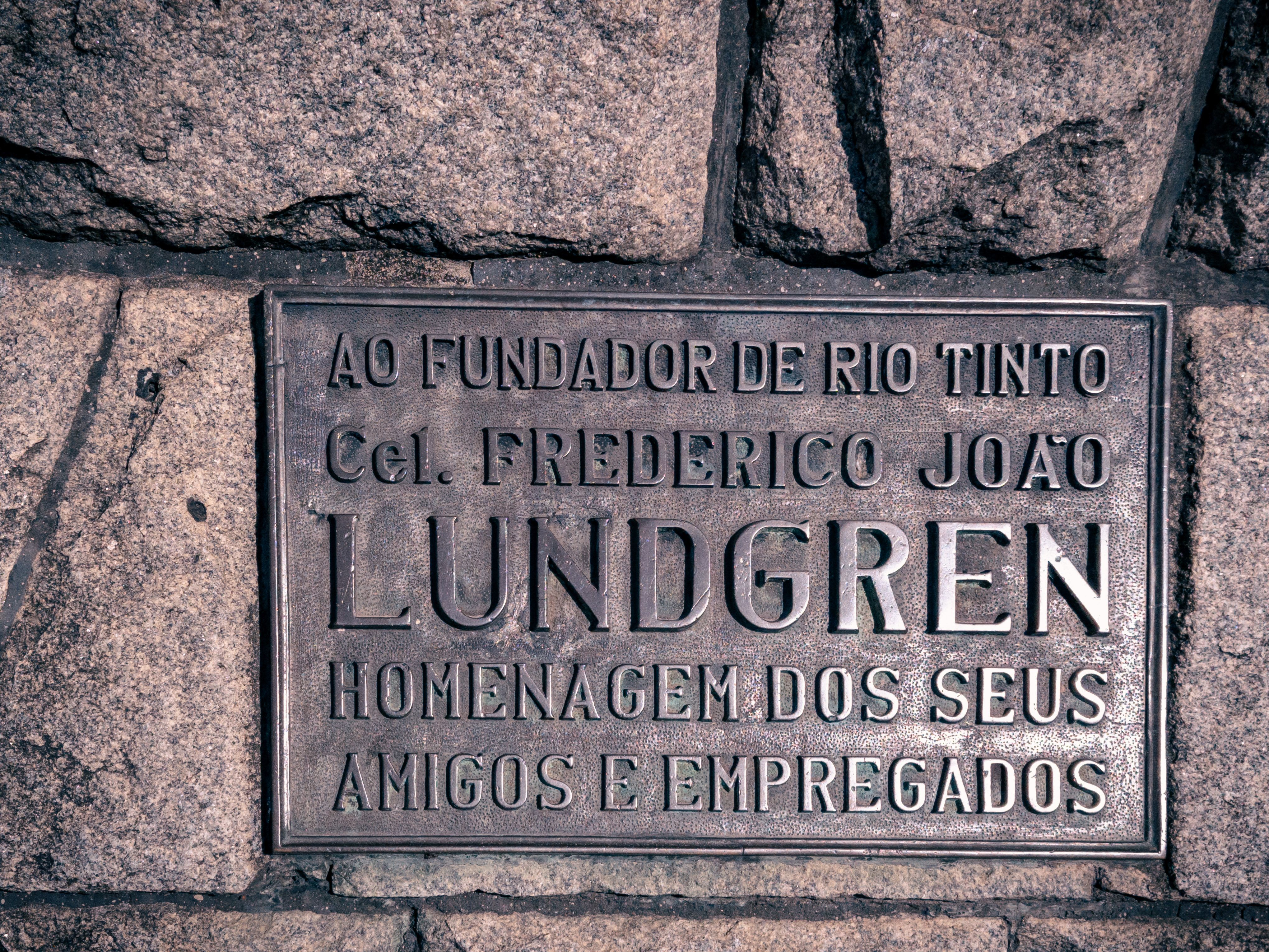 Bronze plaque honoring Rio Tinto's founder, Frederico João Lundgren